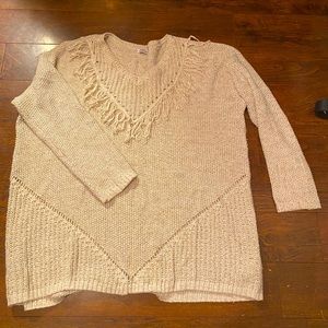 Beige sweater with fringe ☀️